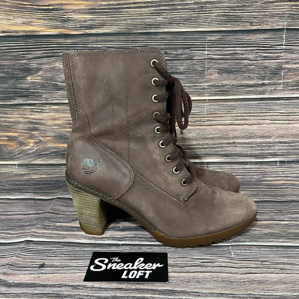 Timberland Women's Stratham Heights Brown Leather Tall‎ Lace Up Boots